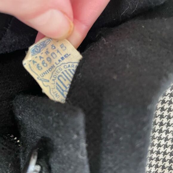 Vintage Early 60s Black Wool Coulottes XXS - Picture 8 of 8